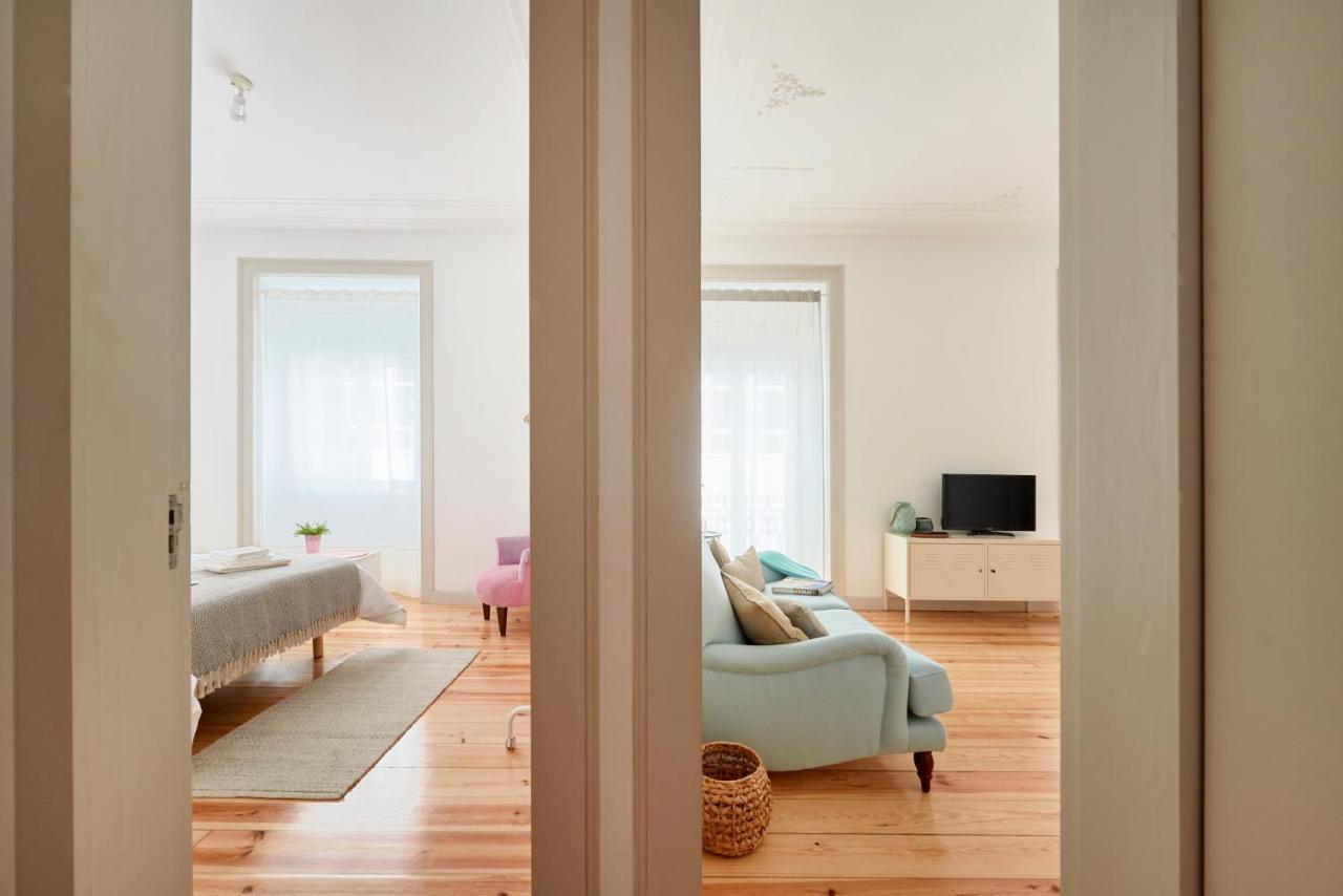 Sunny Apartment With Balcony! Lisabona Exterior foto